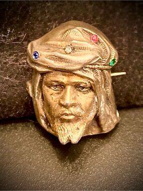 Vintage Men's Brooch Pin - Gold with true gems red green blue white
